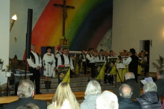 D'Surburjer Harzwuet à l'église (29)